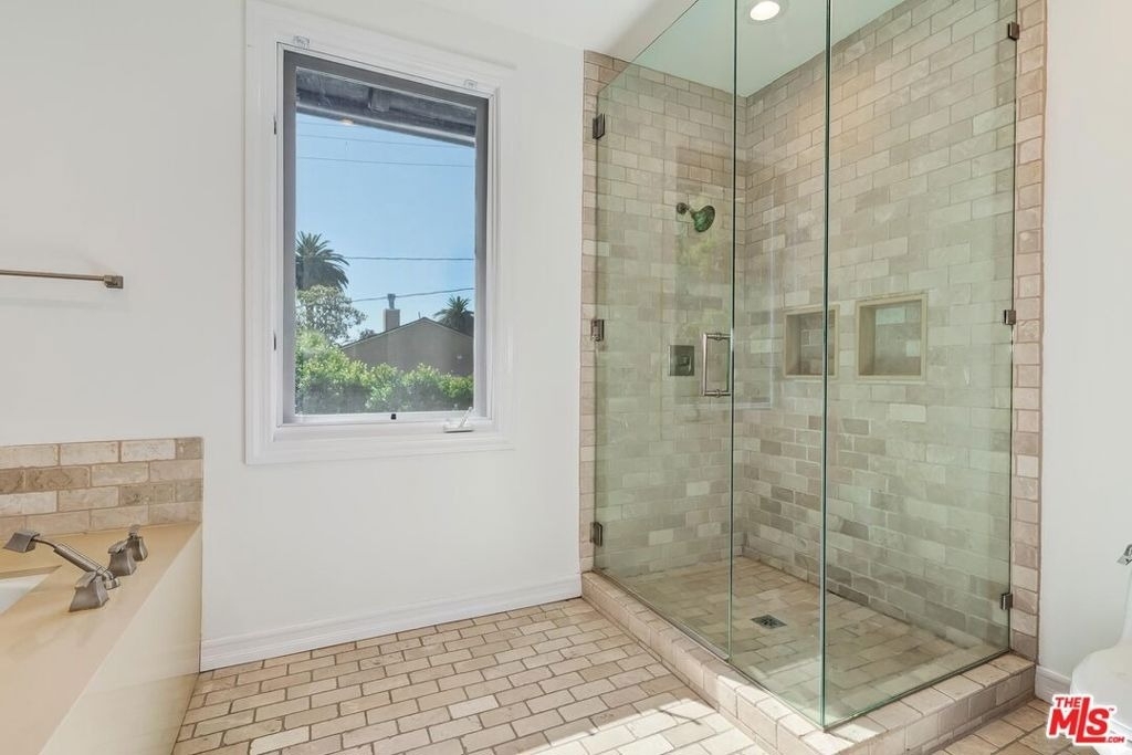2890 Forrester Drive - Photo 29