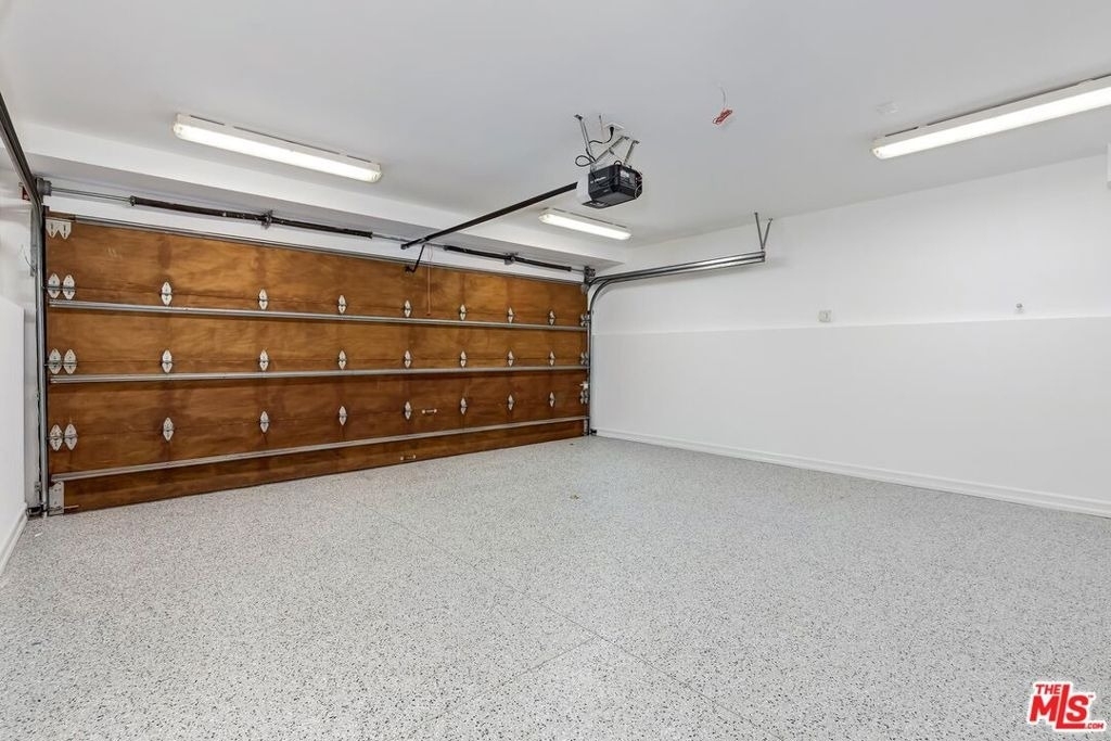 2890 Forrester Drive - Photo 34