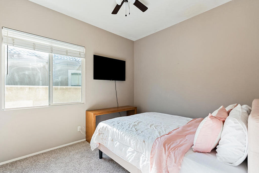 49418 Wayne Street - Photo 12