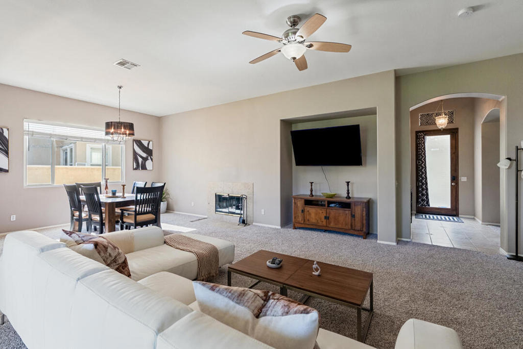 49418 Wayne Street - Photo 2