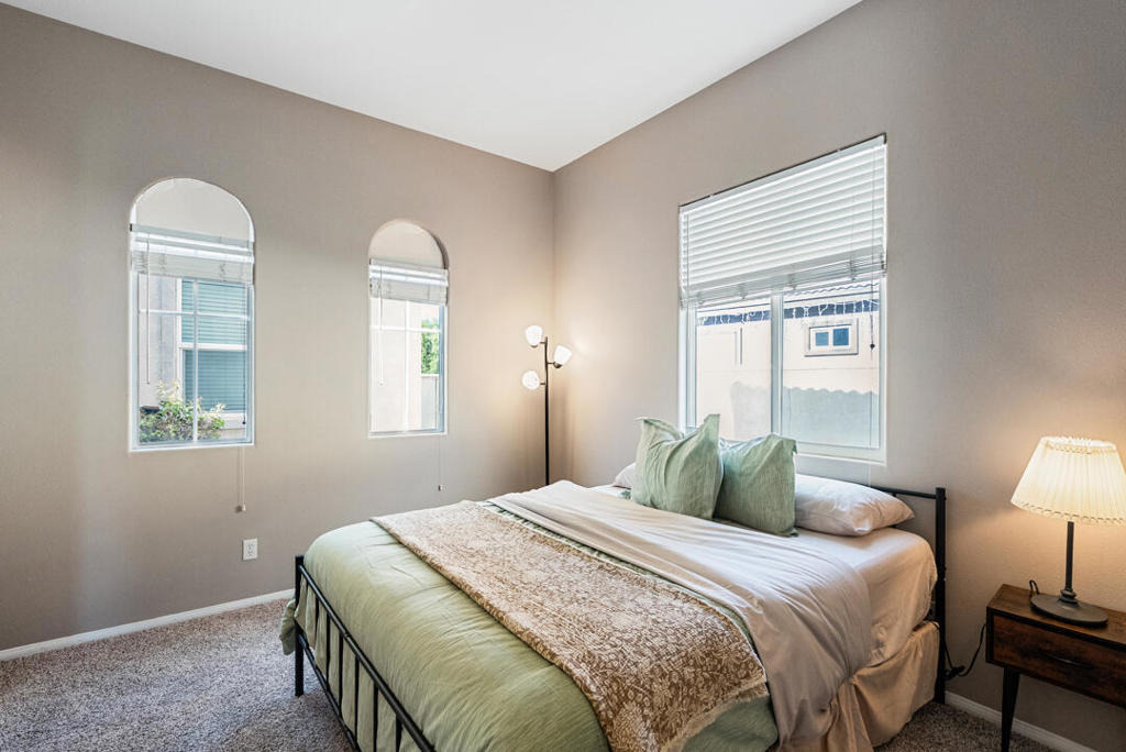 49418 Wayne Street - Photo 16