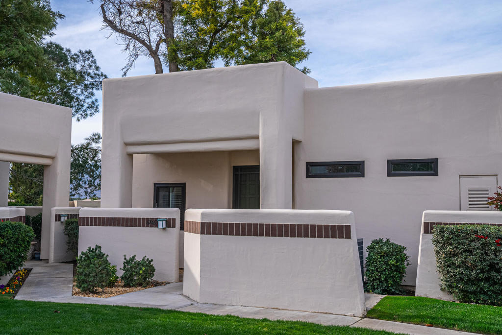 67463 Toltec Court - Photo 1
