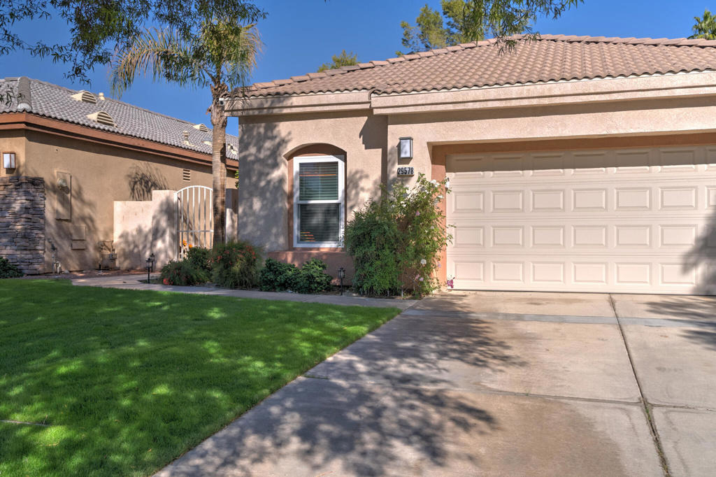 29578 W Laguna Drive - Photo 1