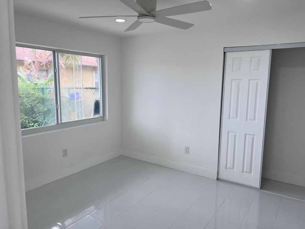 1015 S K Street - Photo 7