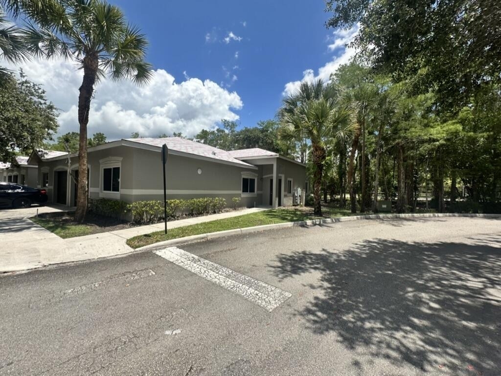 220 Crestwood Circle - Photo 29