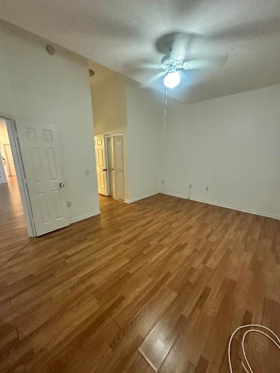 220 Crestwood Circle - Photo 2