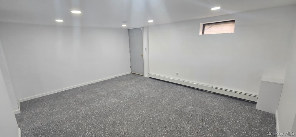 51 Peconic Street - Photo 8