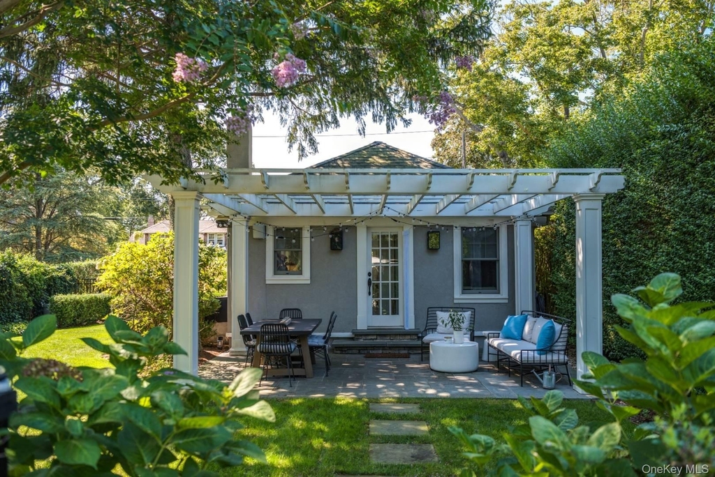 10 Henry Street - Photo 13