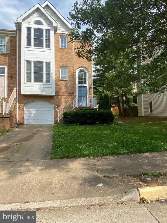 8013 Hilliard Drive - Photo 0