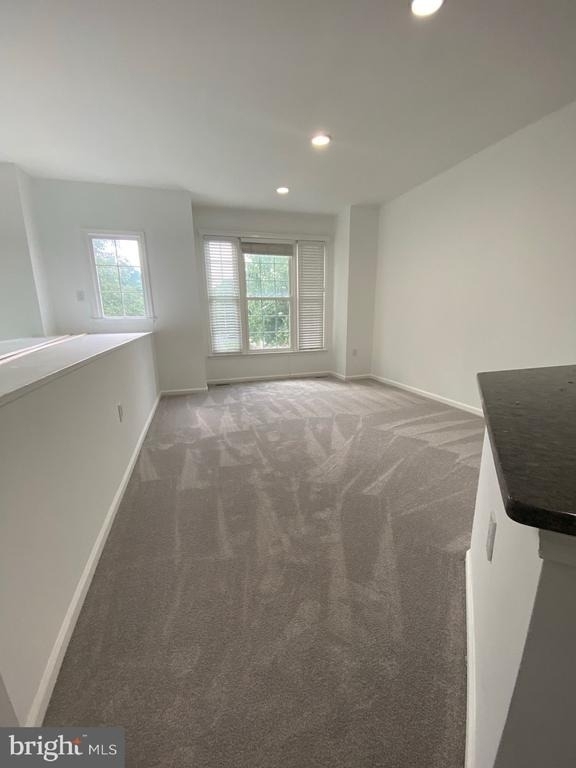 8013 Hilliard Drive - Photo 6