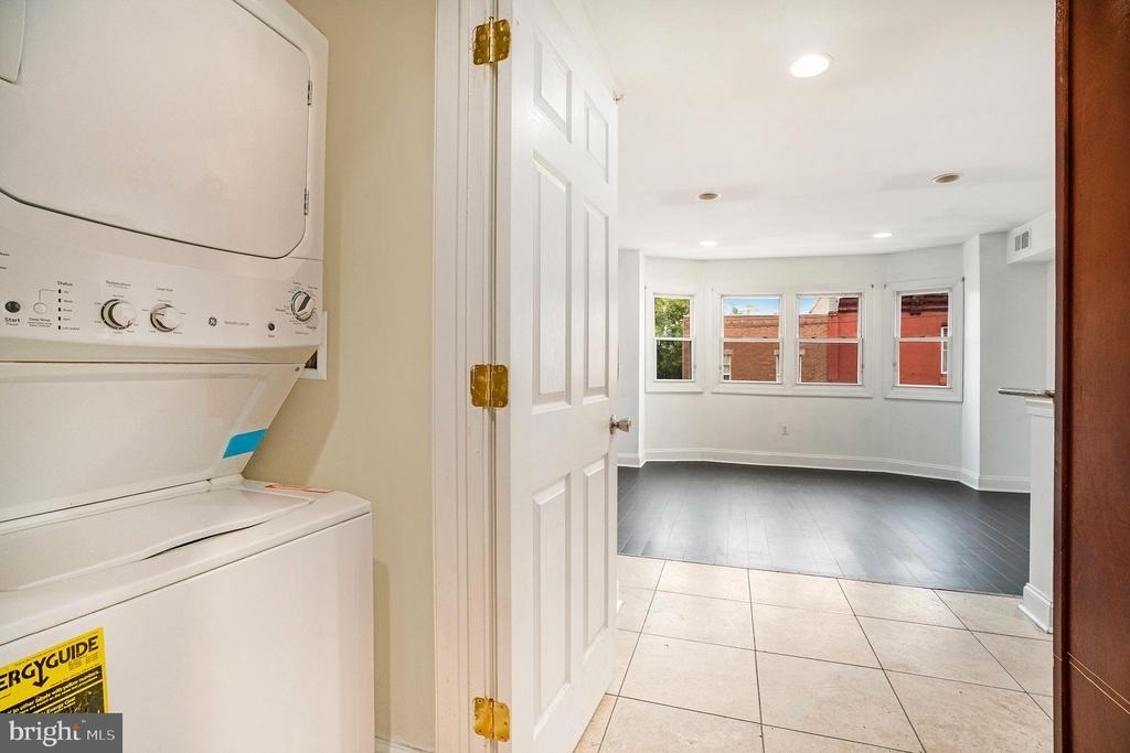 2027 N 15th Street - Photo 4