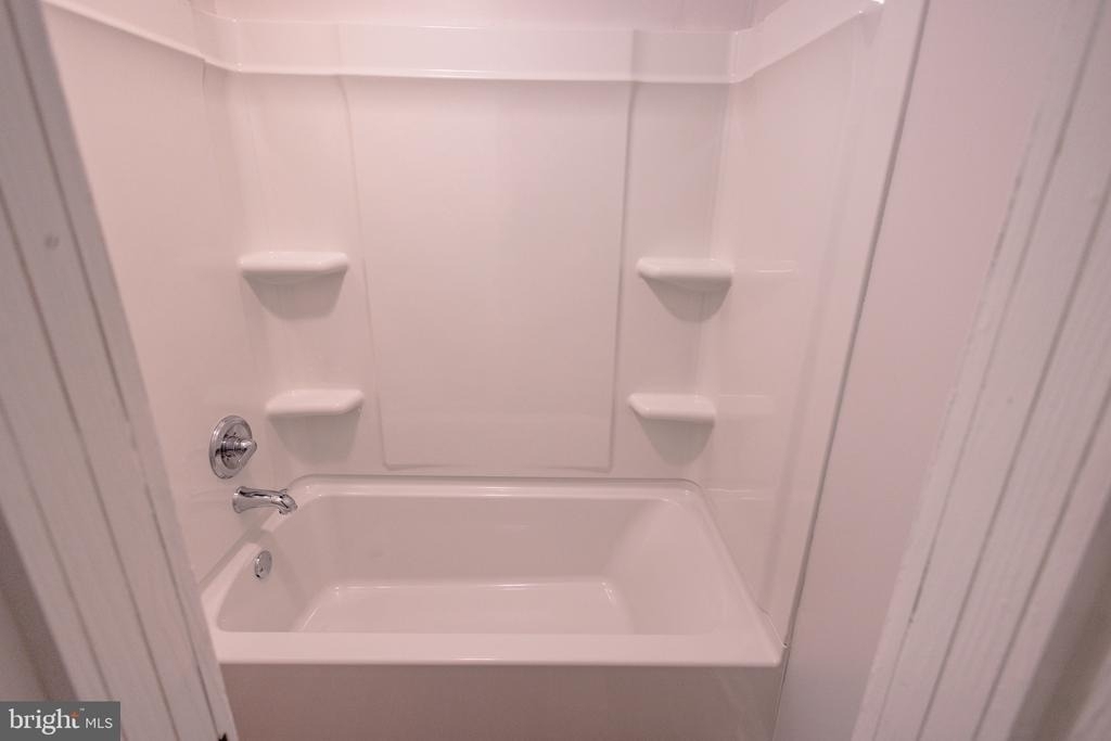 14 W High Street - Photo 11