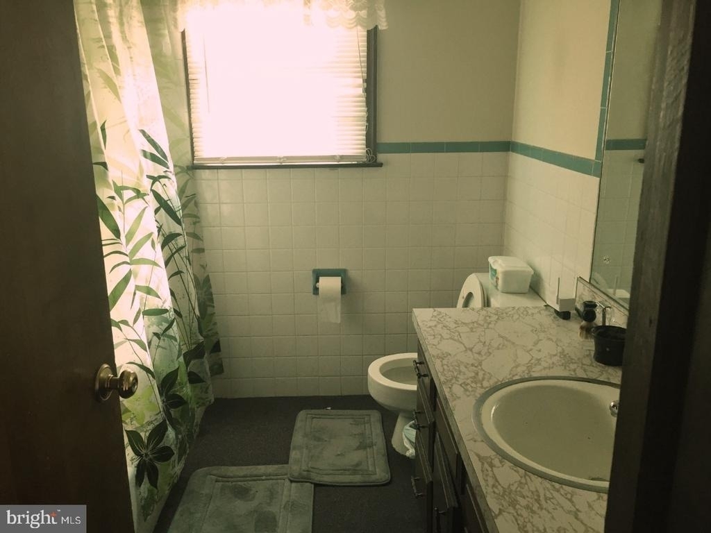 213 Laurel Avenue - Photo 12