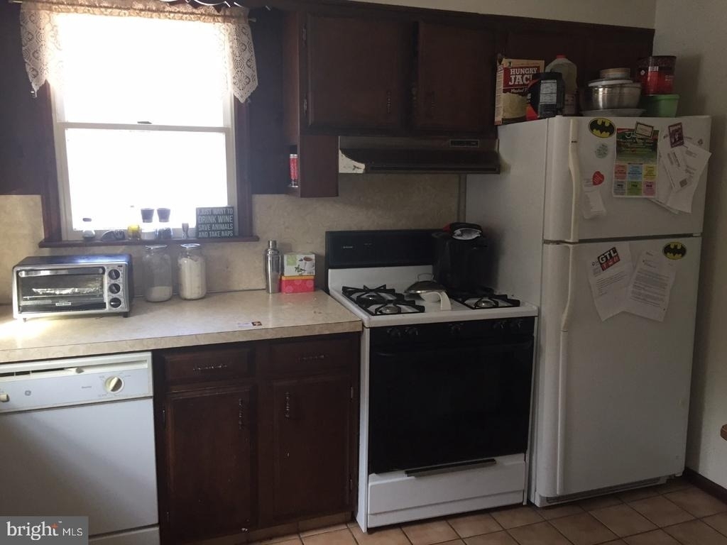 213 Laurel Avenue - Photo 6