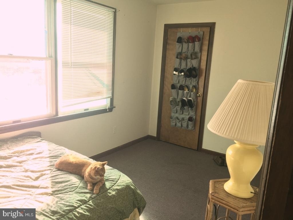 213 Laurel Avenue - Photo 10