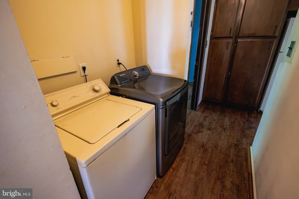 213 Laurel Avenue - Photo 17