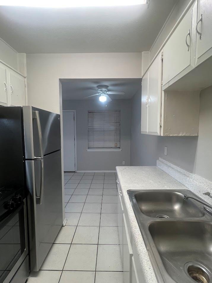 307 E 31st St - Photo 8