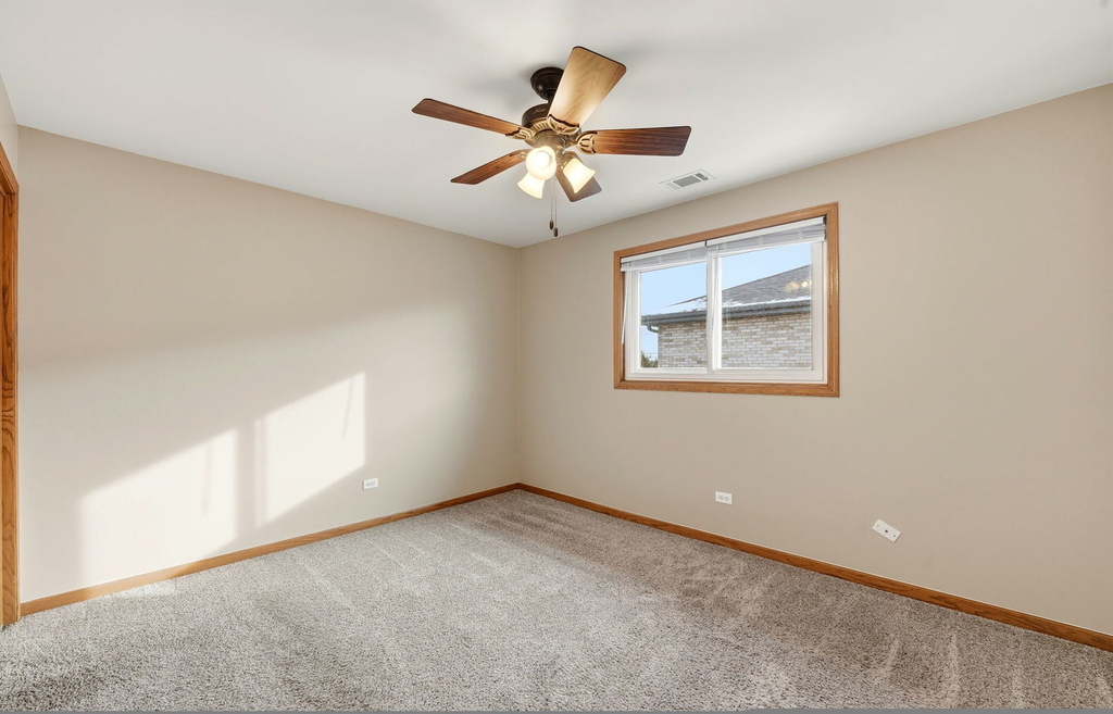4311 N Grace Street - Photo 3