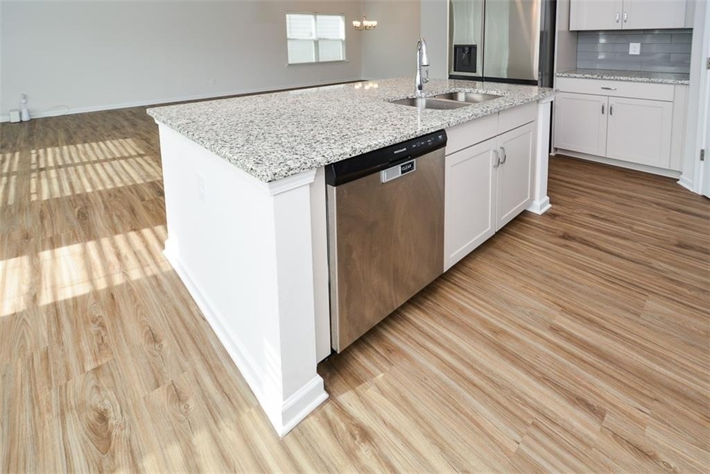 350 Cranston Drive - Photo 13