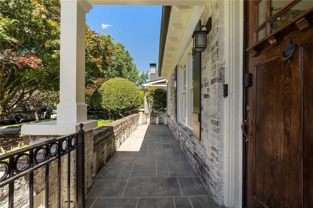663 Yorkshire Road Ne - Photo 83