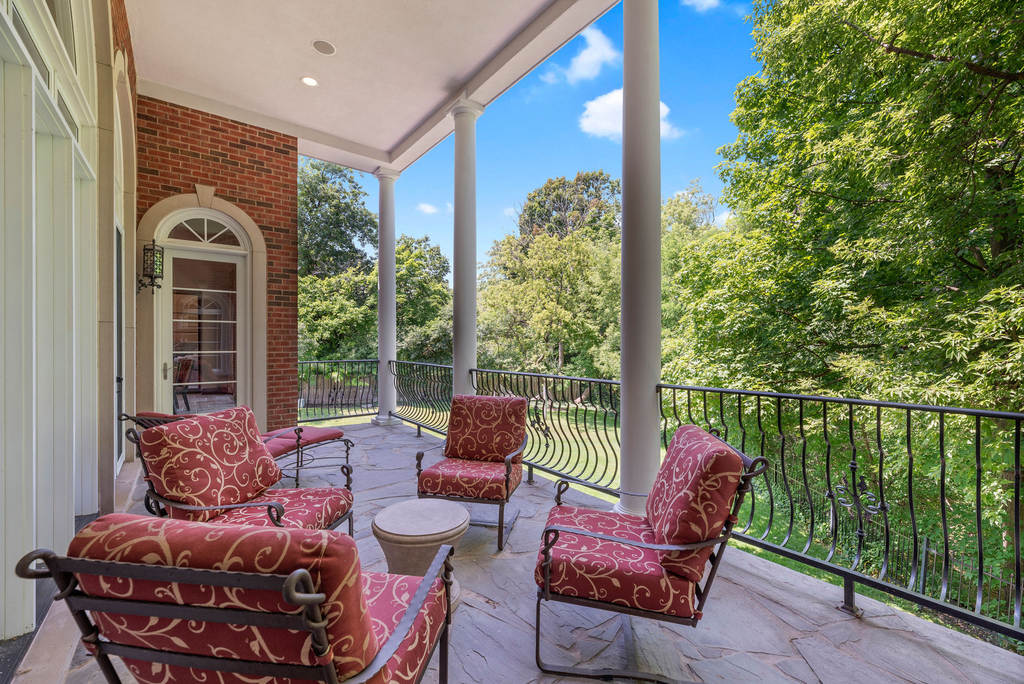 493 Hazel Avenue - Photo 18