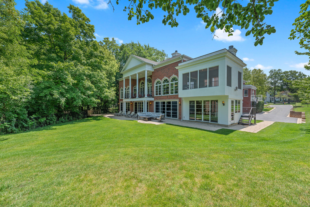 493 Hazel Avenue - Photo 45