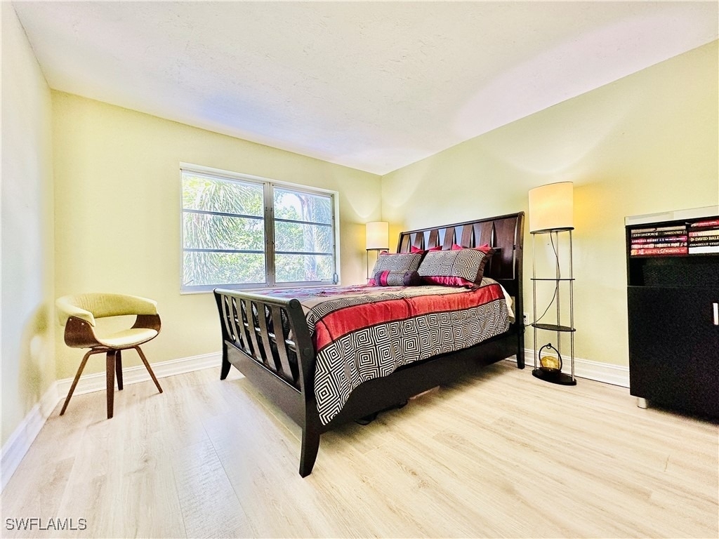 72 7th Street S - Photo 17