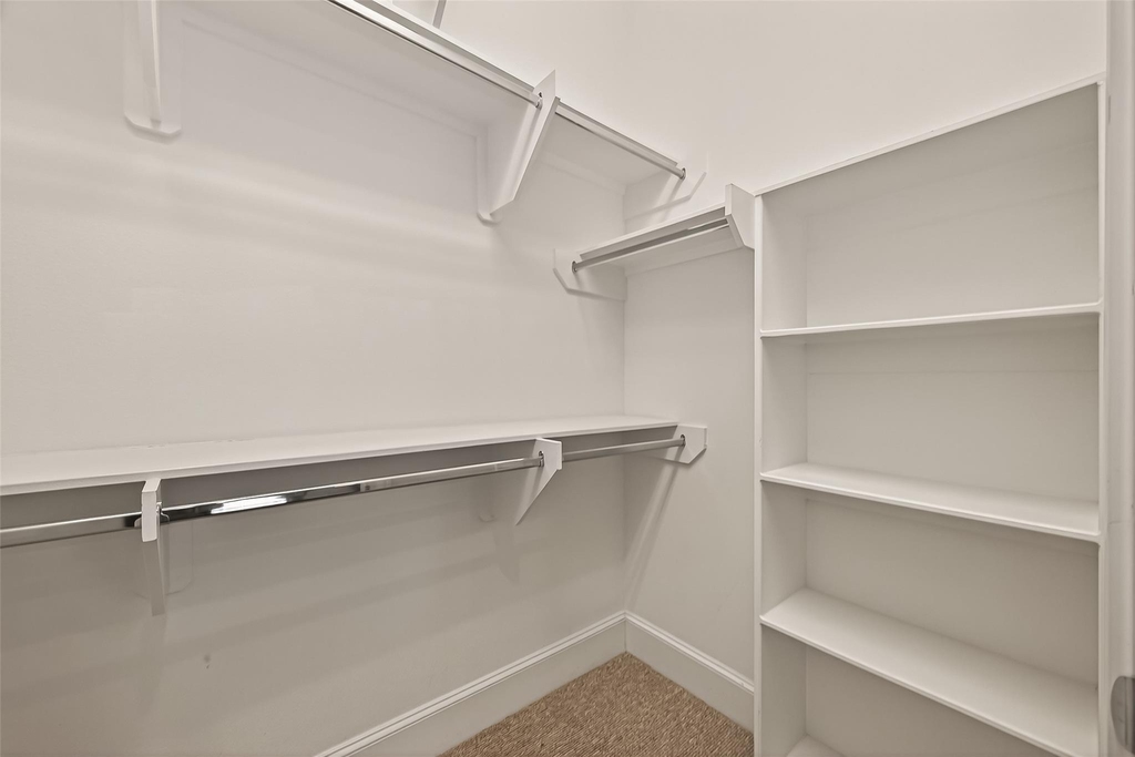 2506 Mckinney Street - Photo 36