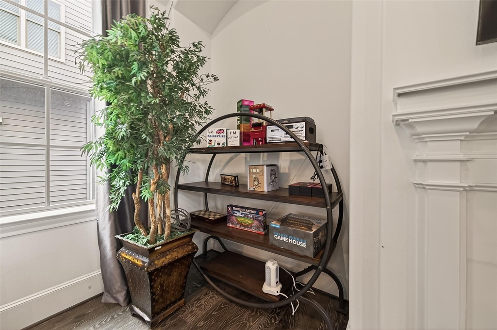 2506 Mckinney Street - Photo 13