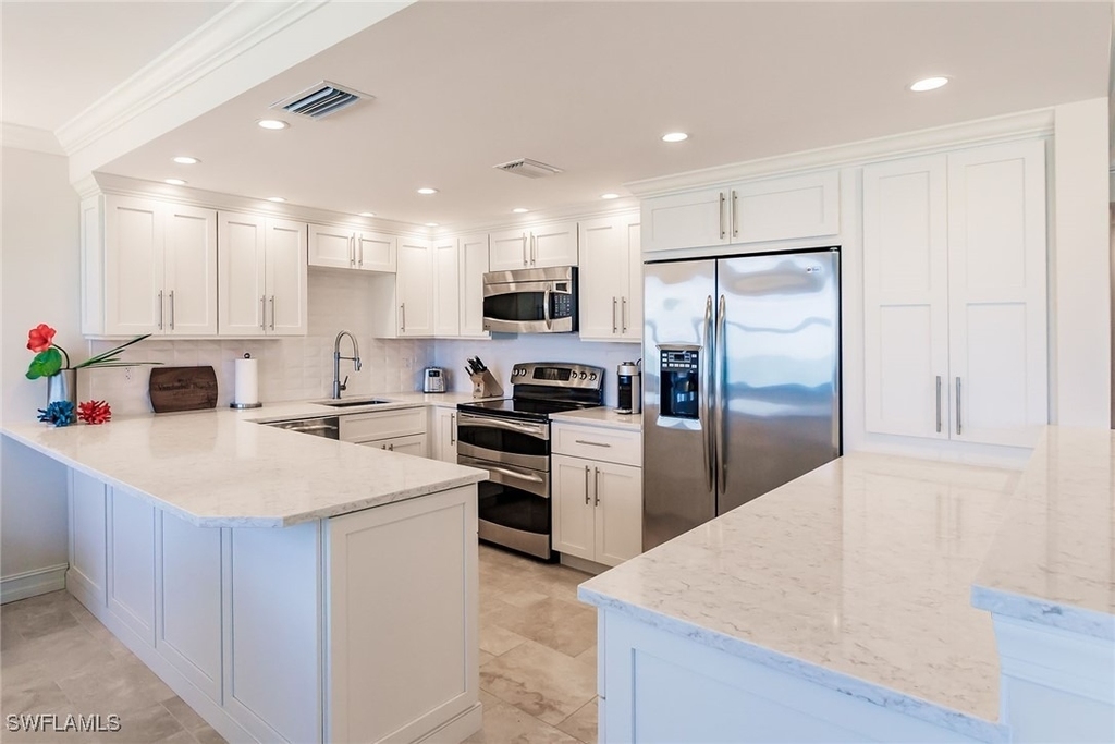 9375 Gulf Shore Drive - Photo 8