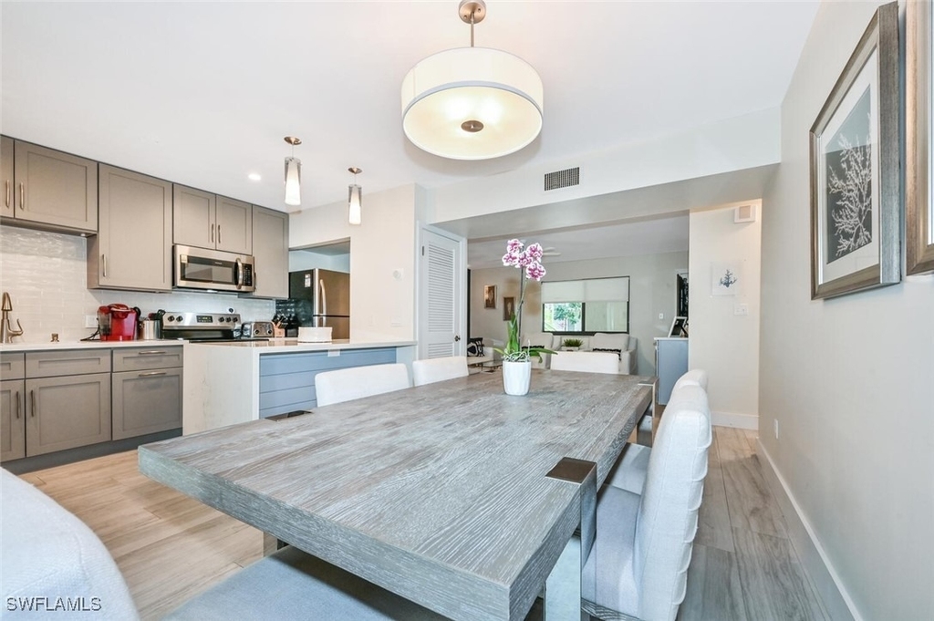 788 Park Shore Drive - Photo 18