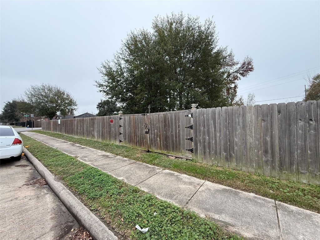 3003 Vega Street - Photo 11