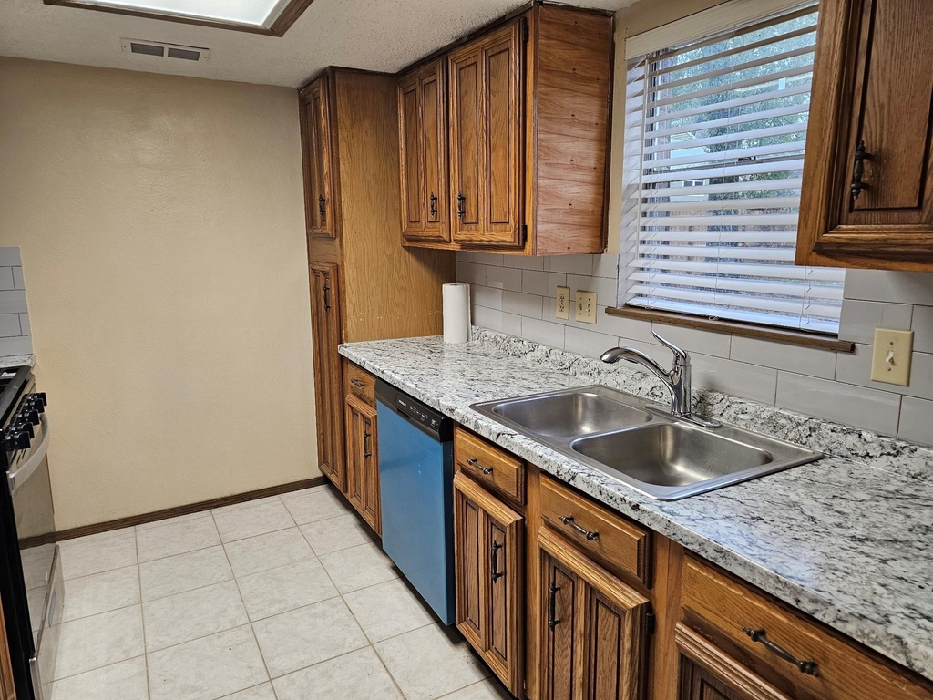 3115 River Valley Drive - Photo 11