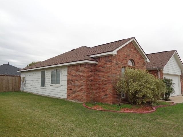 19323 Palmoral Drive - Photo 1