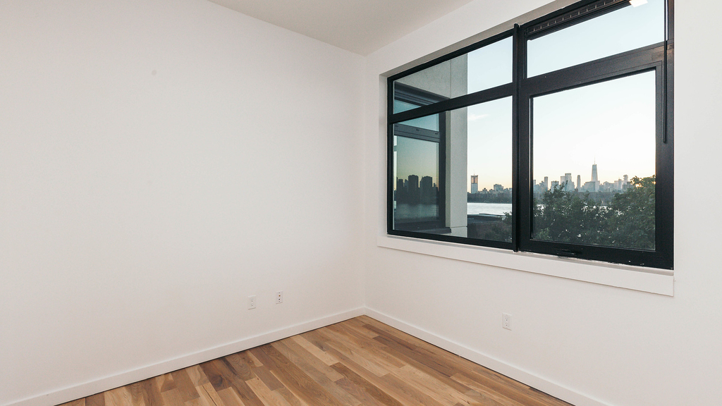 44 Kent Street - Photo 2
