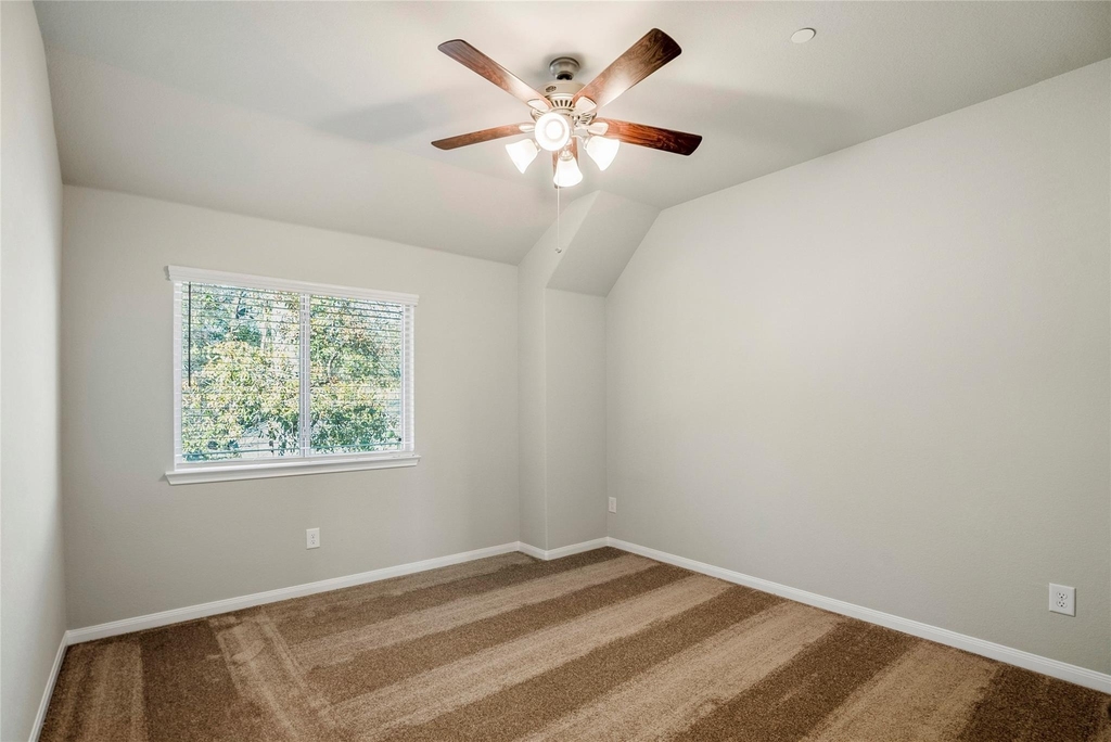 15524 Marina Drive - Photo 18