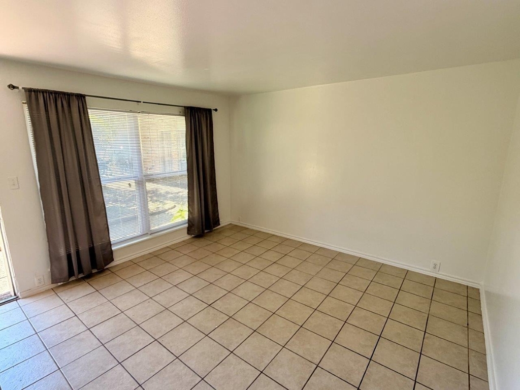 820 W Alabama Street - Photo 8