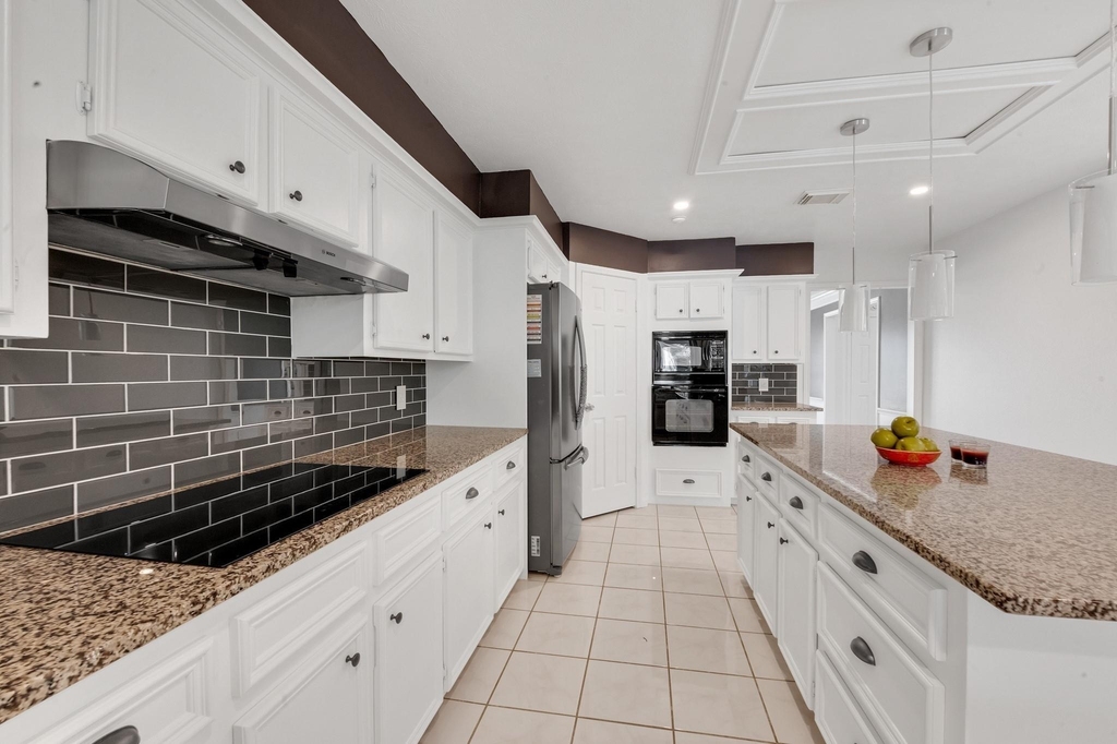 4422 Warwick Drive - Photo 13