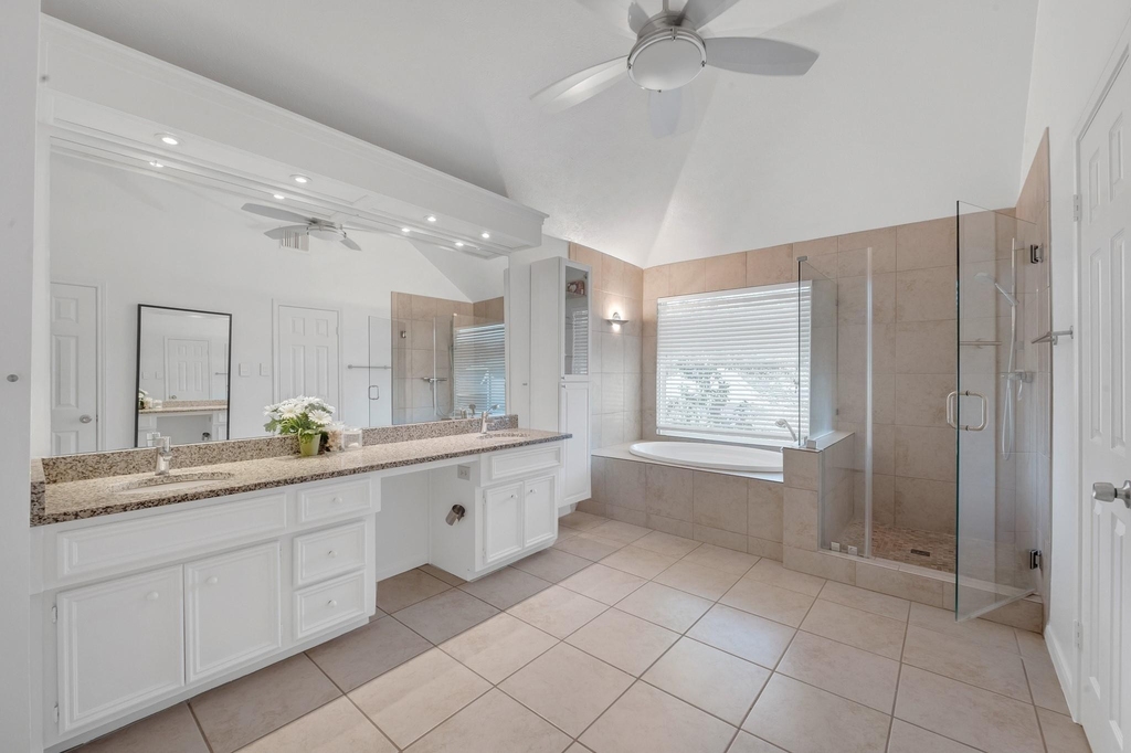 4422 Warwick Drive - Photo 25