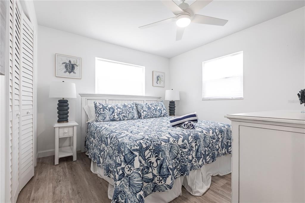 6020 Midnight Pass Road - Photo 14