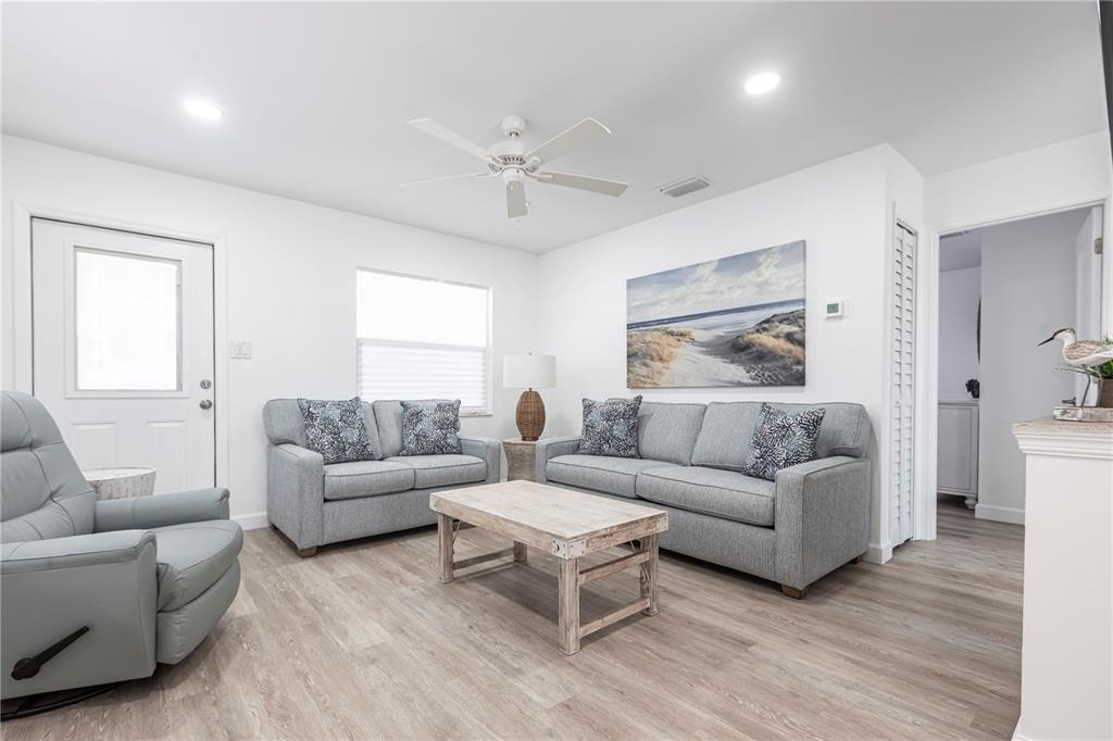 6020 Midnight Pass Road - Photo 6