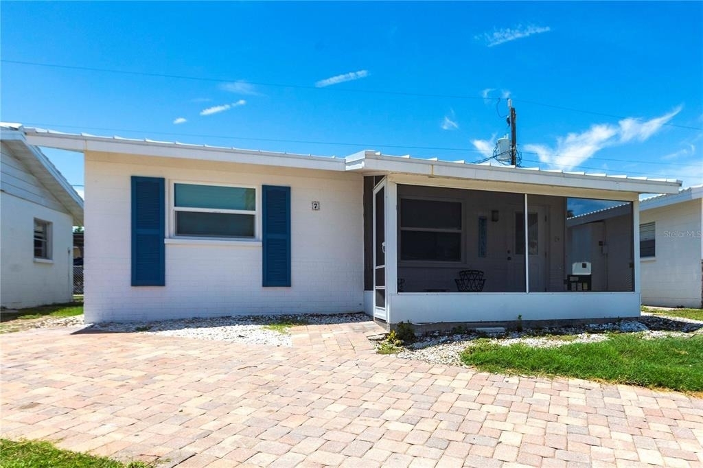 6020 Midnight Pass Road - Photo 4