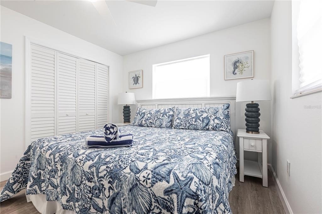 6020 Midnight Pass Road - Photo 15