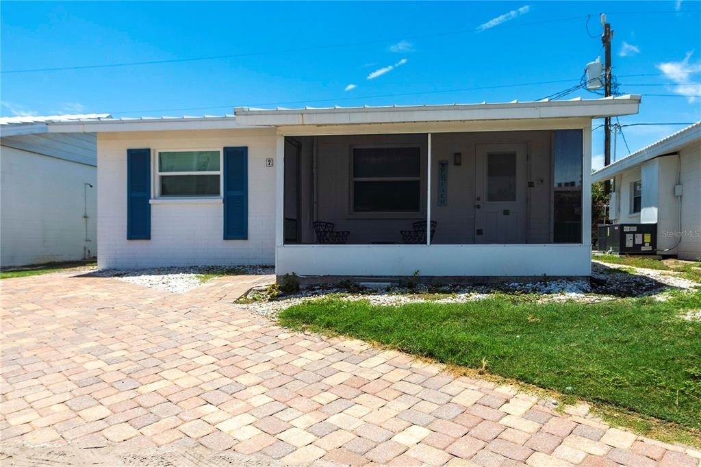 6020 Midnight Pass Road - Photo 3