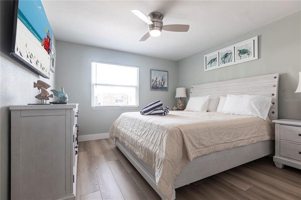 6020 Midnight Pass Road - Photo 11