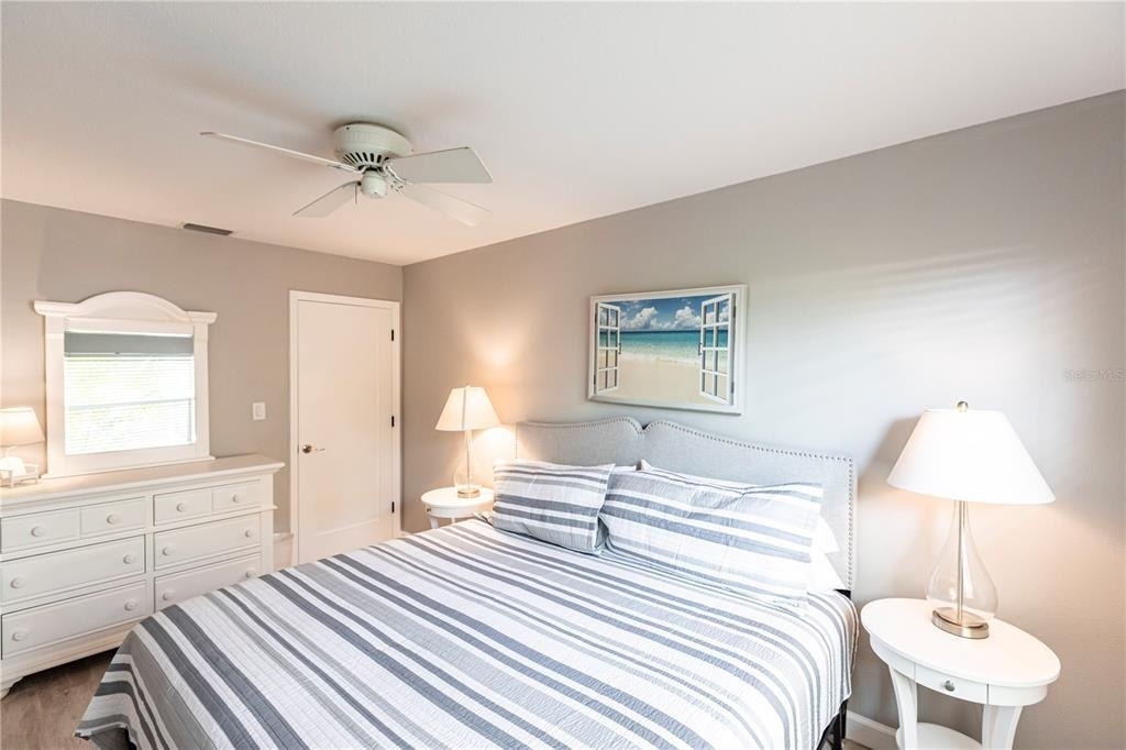6020 Midnight Pass Road - Photo 15