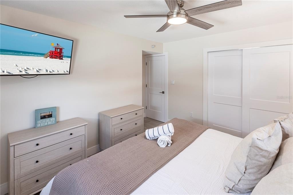 6020 Midnight Pass Road - Photo 16