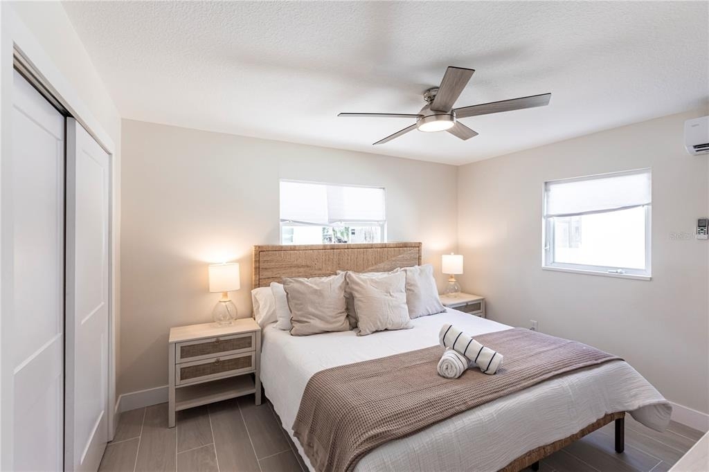 6020 Midnight Pass Road - Photo 10