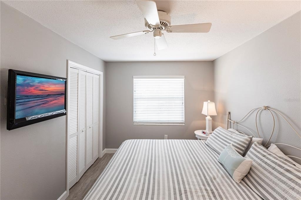 6020 Midnight Pass Road - Photo 23