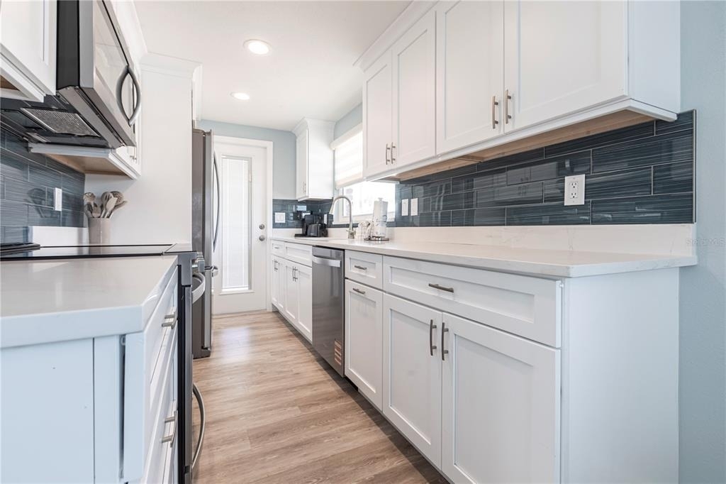 6020 Midnight Pass Road - Photo 11